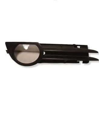 Audi A3 S3 8P Front fog light trim/grill 8P4807682B