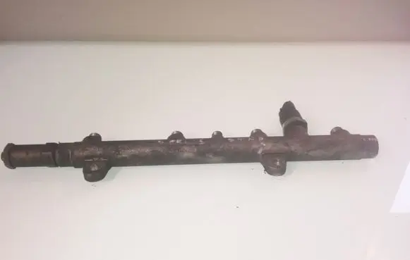 Mitsubishi Space Star Fuel main line pipe 7700114017 0445214024 0281002405