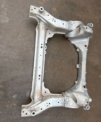 Mercedes-Benz GLC C254 Front subframe A2236222900 A2236223000 DBL495310