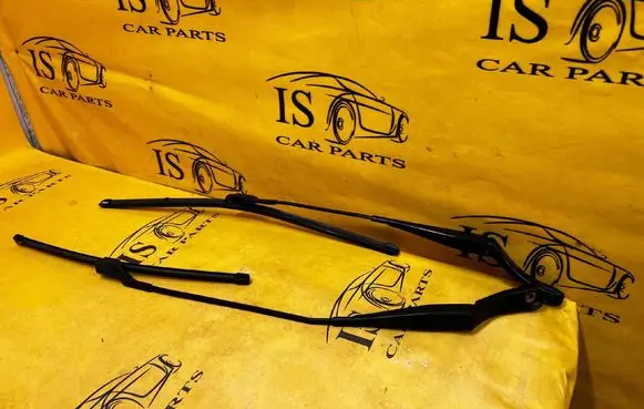 Peugeot 308 Front wiper blade arm 9677256180 9677256280