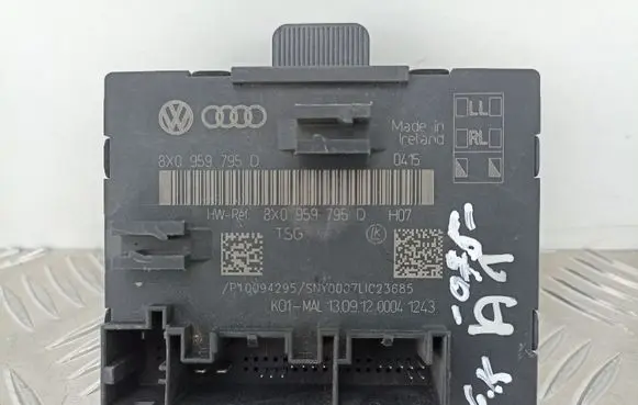 Audi A1 Door control unit/module 8X0959795D