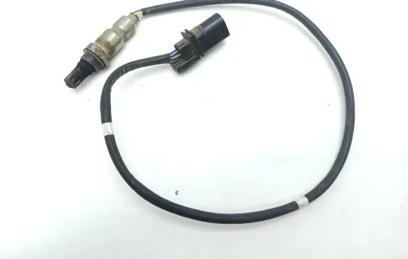 Volkswagen Transporter - Caravelle T6 Lambda probe sensor 04L906262E