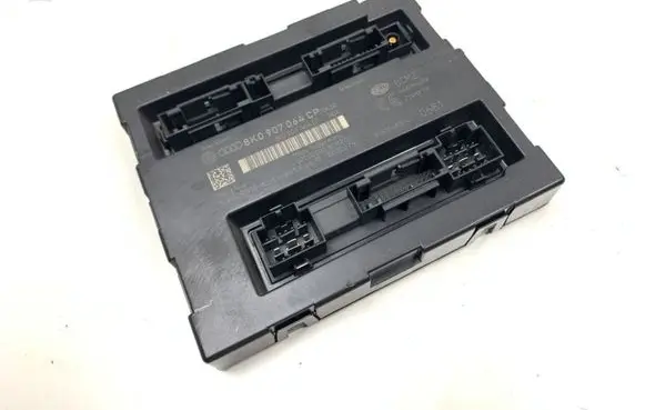 Audi A4 S4 B8 8K Comfort/convenience module 8K0907064CP