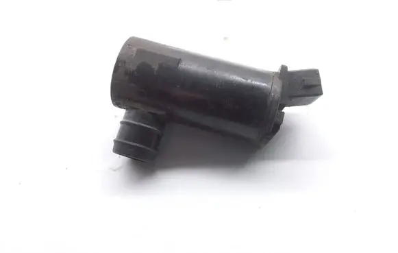Volvo S40, V40 Windscreen/windshield washer pump 