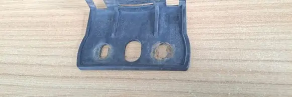 Ford Mondeo Mk III Headlight/headlamp mounting bracket 1301329322