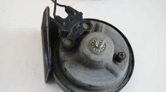 Jaguar XJ X350 Horn signal 