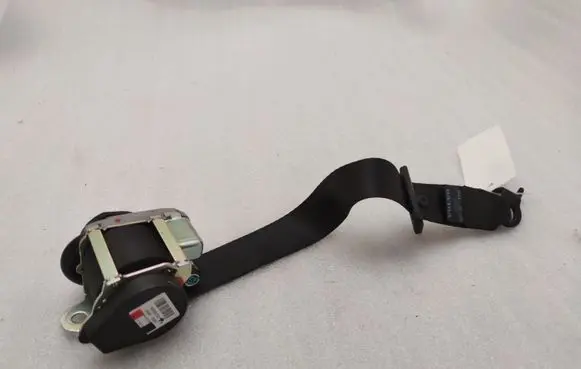 Volvo XC90 Third row seat belt 39825733