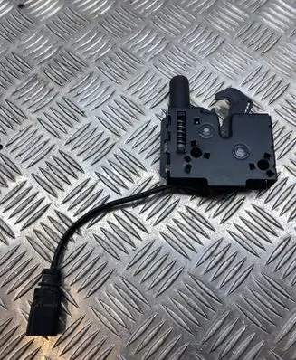 Volkswagen T-Roc Engine bonnet/hood lock/catch 2GA823509