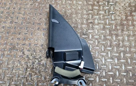 Nissan Qashqai Other front door trim element 802934ET2A