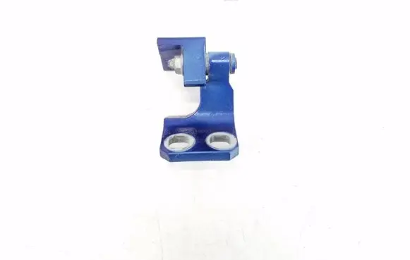 Maserati Ghibli Front door lower hinge 