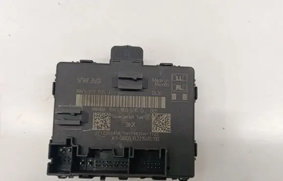 Audi Q5 SQ5 Door control unit/module 8W1959595J