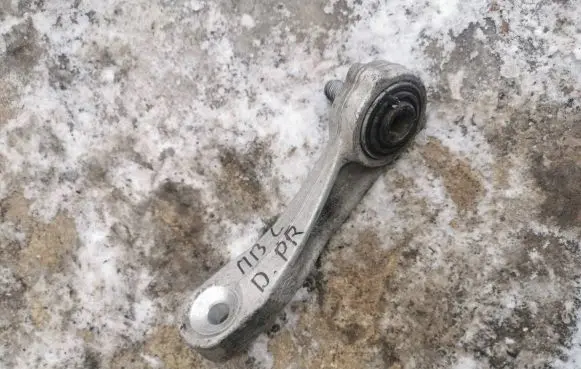 Mercedes-Benz C W205 Front anti-roll bar/stabilizer link A2055230817