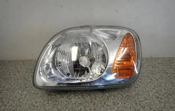 Nissan Micra Headlight/headlamp