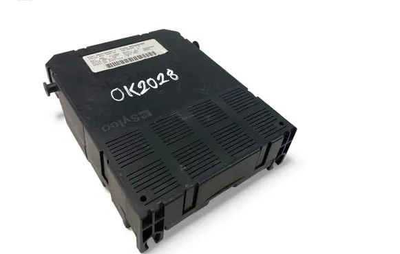 Peugeot 307 Fuse module 9644098380
