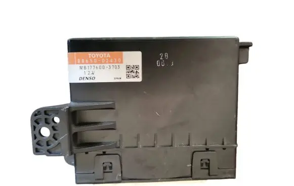 Toyota Auris 150 Air conditioning/heating control unit 8865002430