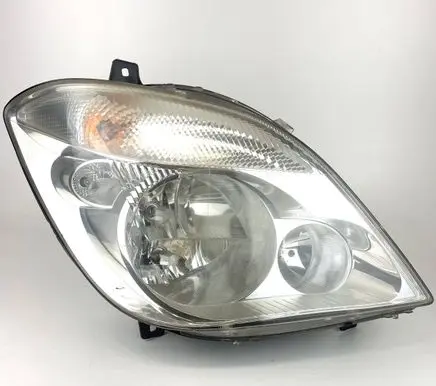 Mercedes-Benz Sprinter W906 Headlight/headlamp 24738200 A9068200261 9068200261