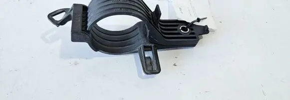 BMW 2 F45 Fuel filter bracket/mount holder 8591938