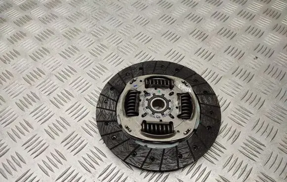 Dacia Sandero III Clutch pressure plate 301016117R