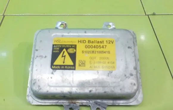 Opel Antara LED ballast control module 00040547