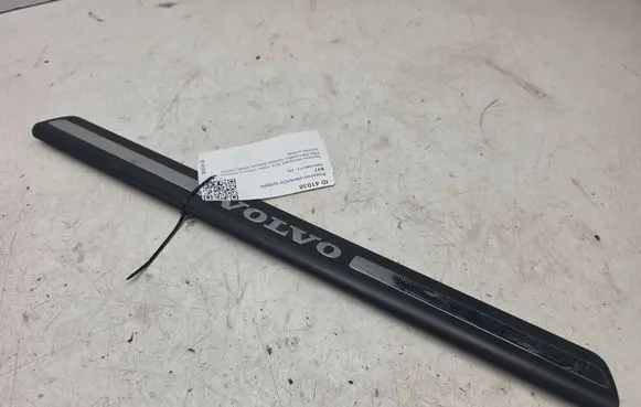 Volvo S60 Front sill trim cover 8659960