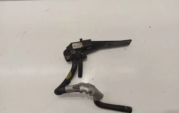 Volkswagen Touran II Exhaust gas pressure sensor 0281006083 059906051C