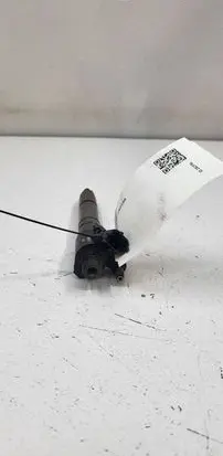 Volvo XC60 Fuel injector 31272690