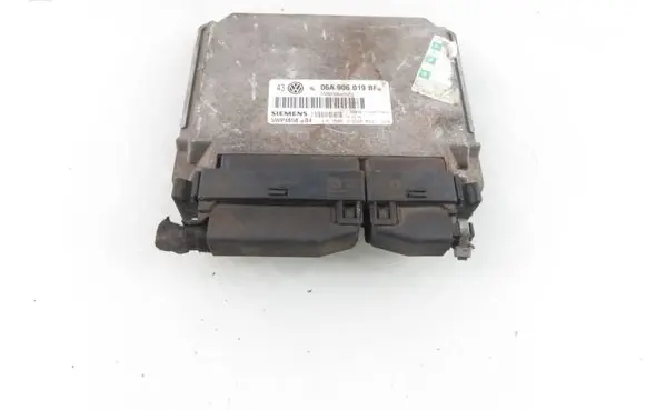 Volkswagen Golf IV Engine control unit/module 5WP4858 06A906019BF