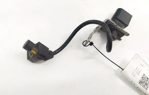 BMW 5 E60 E61 Crankshaft position sensor 0281002477