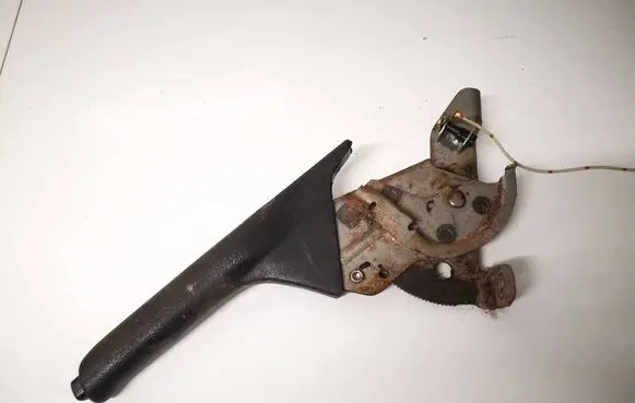 Handbrake/parking brake lever assembly