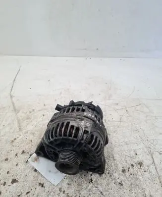 Opel Zafira A Generator/alternator