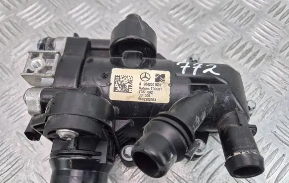 Mercedes-Benz C W205 Thermostat housing A2642001501 T00001 0692202364