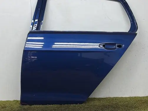 Volkswagen Golf VII Rear door 5G4833311