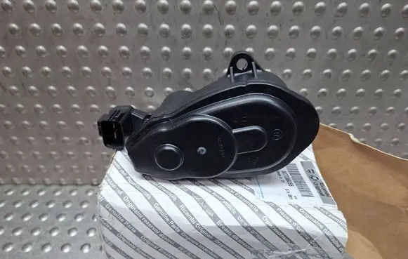 Opel Movano C Hand brake/parking brake motor S26336585 77369086