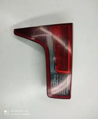 Citroen C5 Tailgate rear/tail lights 89032711X31