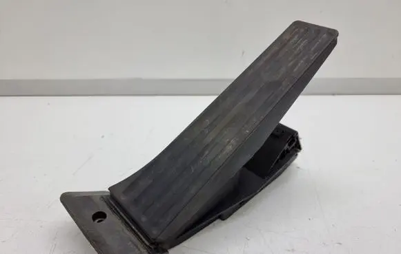 BMW 5 F10 F11 Accelerator throttle pedal 6858574 35426858574