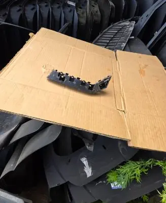 Honda Civic X Front bumper mounting bracket 71198TEA