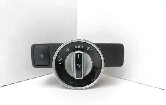 Mercedes-Benz E C207 W207 Light switch