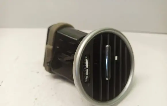 Dashboard side air vent grill/cover trim