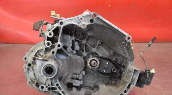 Peugeot 207 CC Manual 6 speed gearbox 20CQ20
