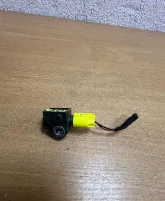 Mercedes-Benz SLK R172 Airbag deployment crash/impact sensor 1729056000 F5587
