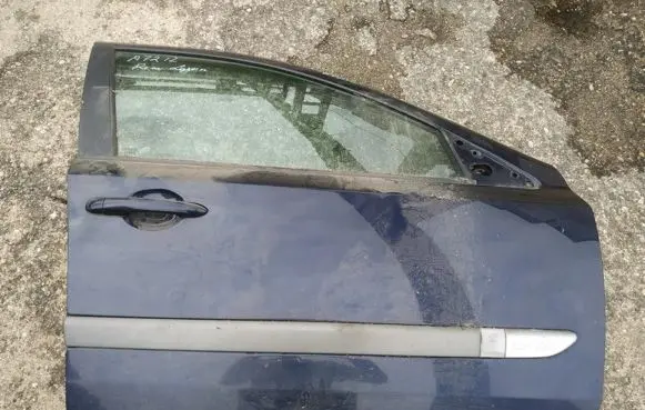 Renault Laguna II Front door MELYNOS