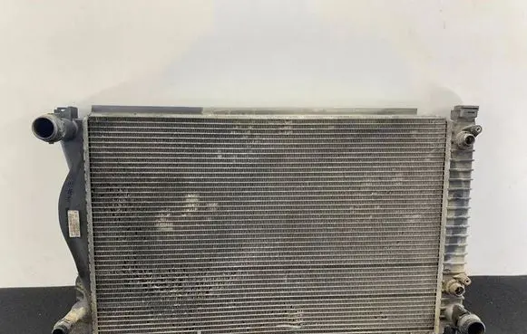 Audi A6 S6 C6 4F Coolant radiator 4F0121251M