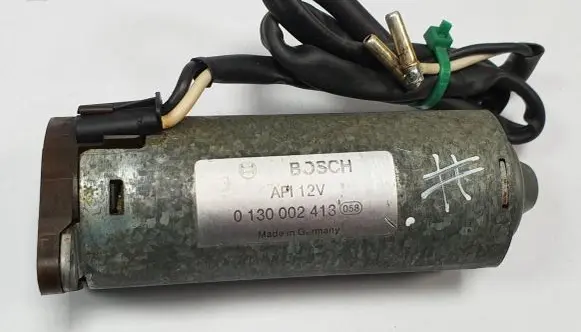 Mercedes-Benz E W124 Seat adjustment motor 0130002413