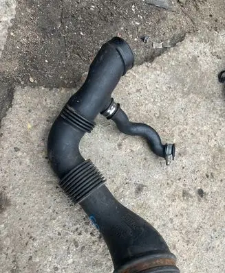 Ford Focus Intercooler hose/pipe