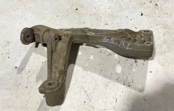 Volkswagen Golf V Front subframe 1k0199296e