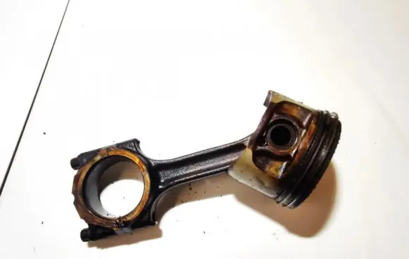 Volvo S40, V40 Piston with connecting rod