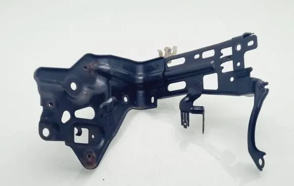 Toyota RAV 4 (XA30) Air filter cleaner box bracket assembly 1711926030 1776926010