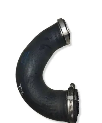 Audi Q7 4L Intercooler hose/pipe 7L6145972E