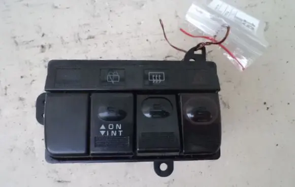 Mitsubishi Space Wagon Other devices