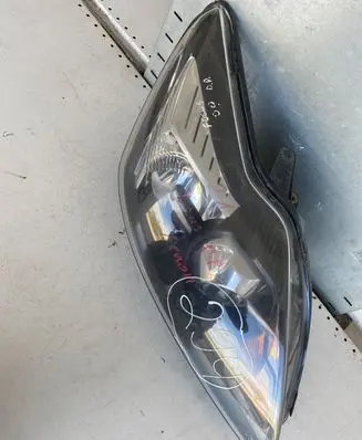 Ford Focus Headlight/headlamp
